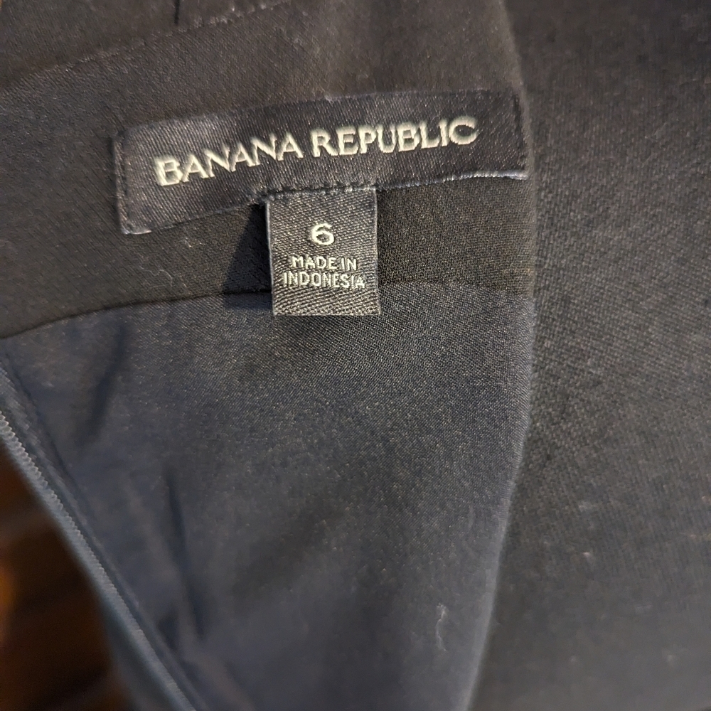 NWOT Chic LBD - Picture 4 of 4